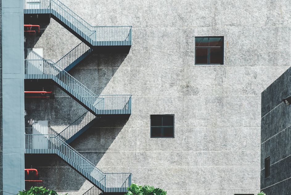 schody zabiegowe ewakuacyjne